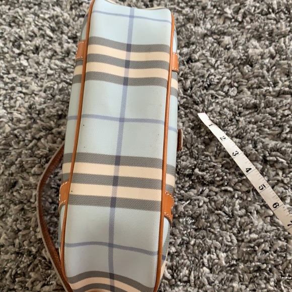 Burberry gorgeous bag π― authentic - Picture 3 of 12